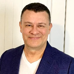 Affiliate Prompt Lab software interface for creating affiliate marketing campaigns step by step